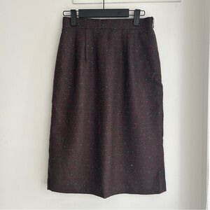 Vintage chocolate wool skirt 26”